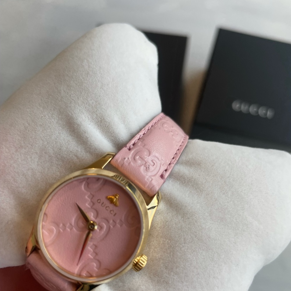 ❌SOLD❌Gucci Swiss G-Timeless Pink Leather Strap Watch - Picture 5 of 12